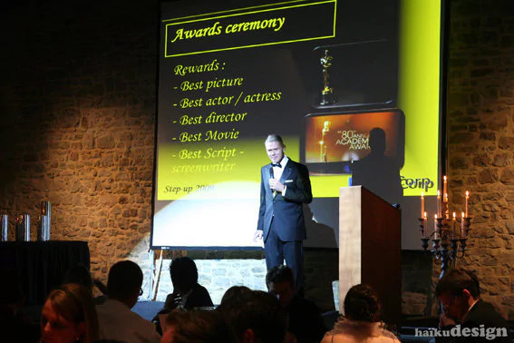 awards-movie-play_h4