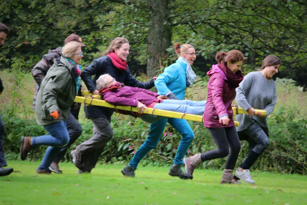 stretchers-teambooster_a1-1024x683