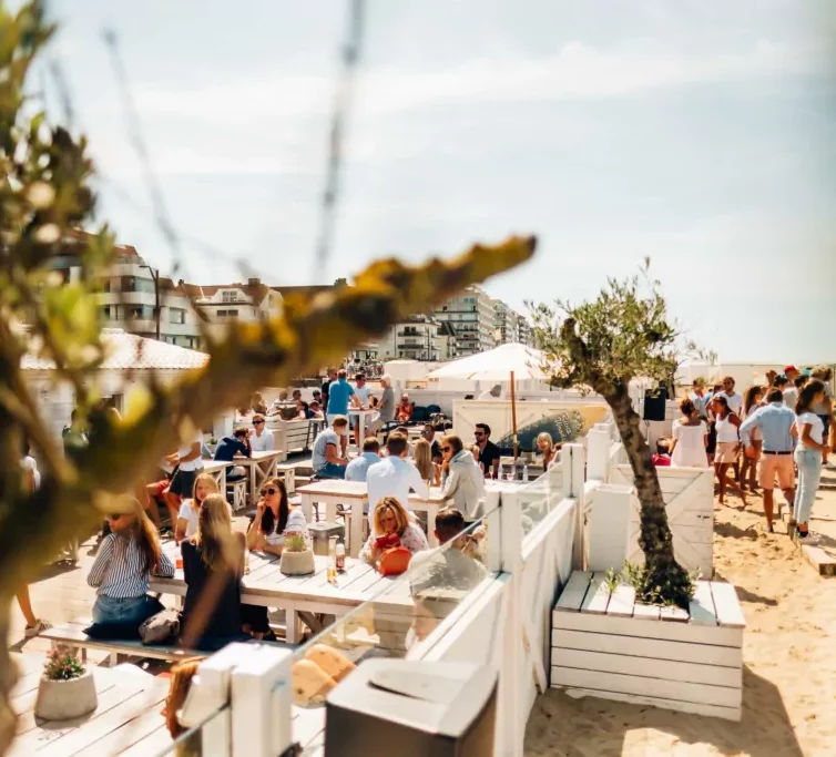 River Woods Beach Club